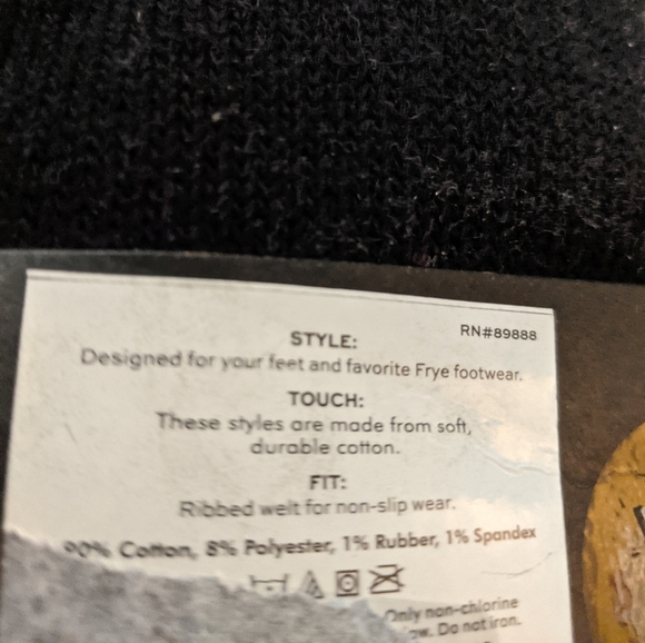 Frye Women's Shortie 2 Pair Boot Warm Socks Adult Teen Student - Picture 4 of 4